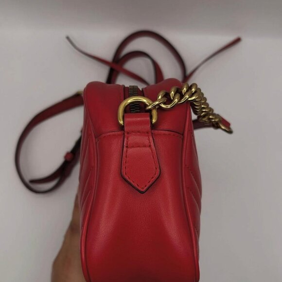 GUCCI - Picture 3 of 6